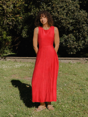Robe longue fluide – Élégance & légèreté (Corail)