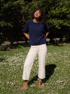 Pull manches courtes – Douceur & modernité (Marine)