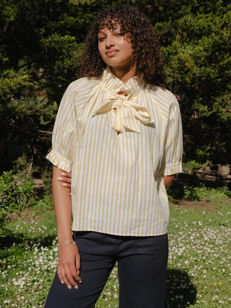 Blouse rayée  – Élégance moderne (Jaune)