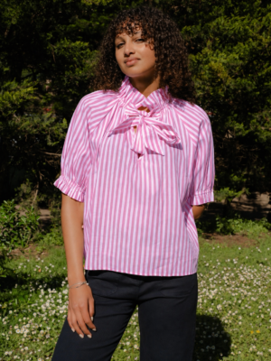 Blouse rayée  – Élégance moderne (Rose)